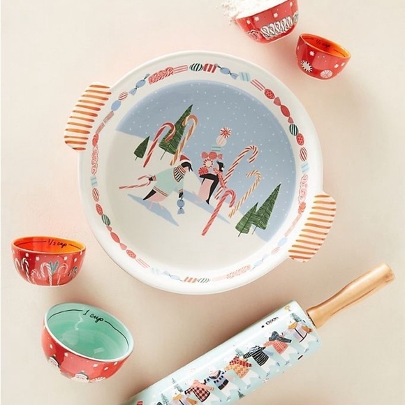 New! Anthropologie Christmas Pie Dish - Picture 1 of 5